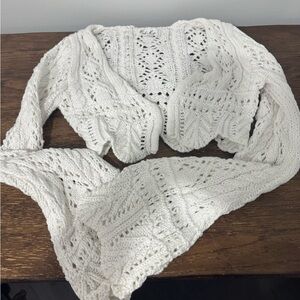 Elegant Cream Knit Shrug
